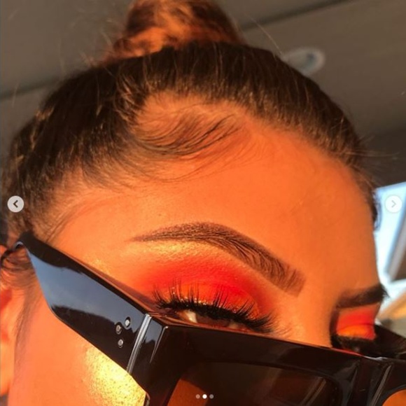 Posher @Alexxislexus - Picture 3 of 4